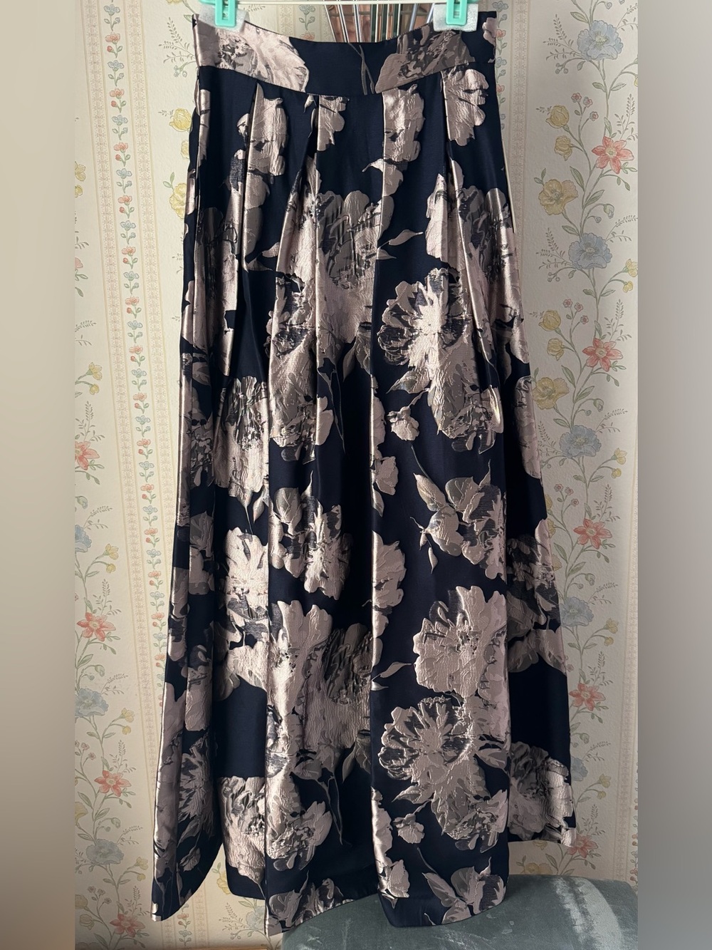 Eliza J. Ball gown floor length skirt